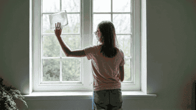 How to Clean Windows Like a Pro: Expert Tips for Crystal Clear Results